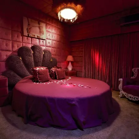 Love hotel Priamos-αdults Only Athens