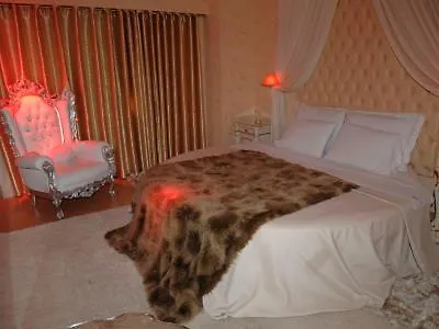 Priamos-αdults Only Liefdeshotel